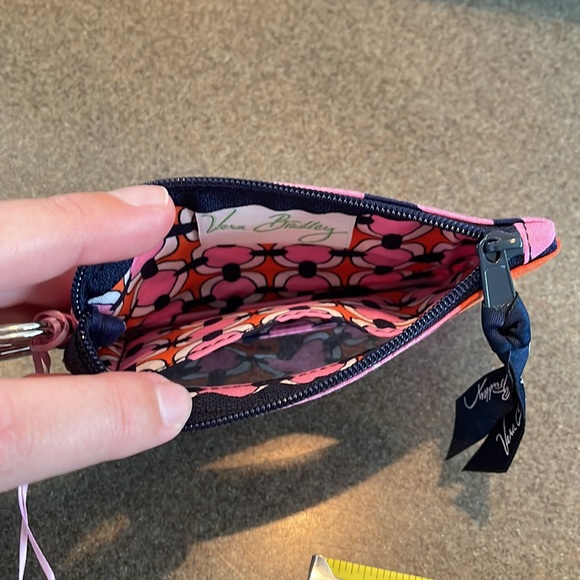 NWT Vera Bradley zip ID case in Loves Me… - Picture 5 of 7